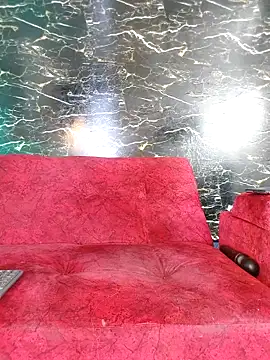 Онлайн чат XXX crislingery_dolli