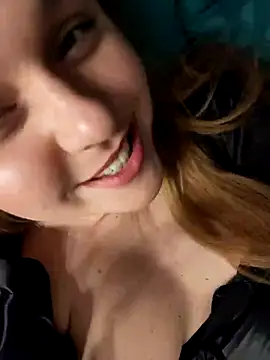 Juicy_PeachLux Chat XXX live