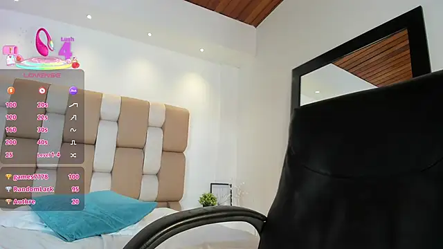 Онлайн чат XXX AidaJones