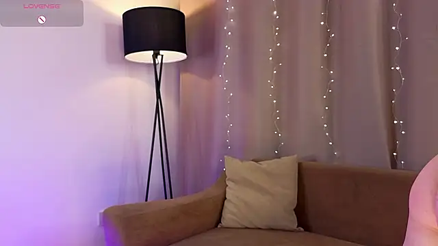 VinnieSerrano Chat XXX live