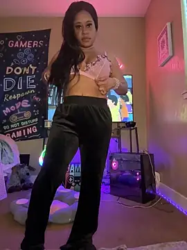 Tikalalin – Live XXX-chat