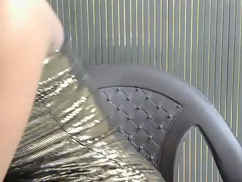 Chatroom XXX en direct de Tanvi_Strip