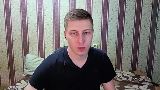 Chatroom XXX en direct de darienlarge