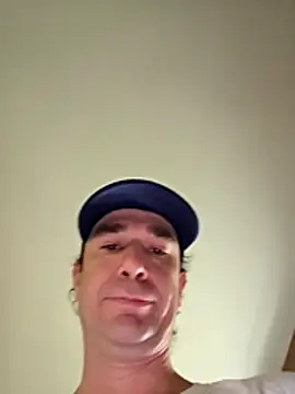 Armpitshaver live XXX chat