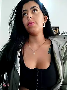 Czat XXX na żywo – Luianna