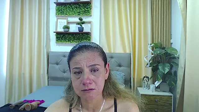 Živý XXX chat sasi_luna