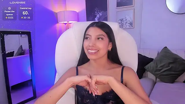 Tiffany_LowのライブXXXチャット