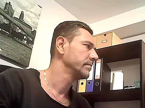 mastercharisma35 Live XXX Chat