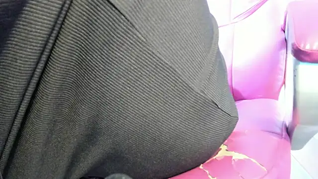 Chat +18 de CAMILA--REY ao vivo