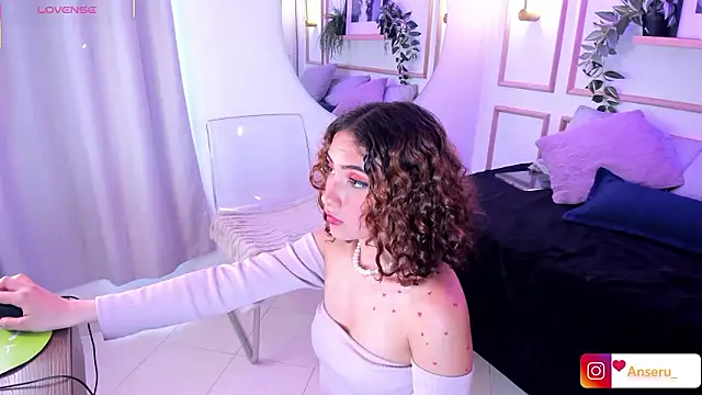 Chat +18 de Anseru_ ao vivo