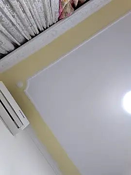 DOMINATOR_SIR-MASTER: απευθείας συνομιλία ΧΧΧ