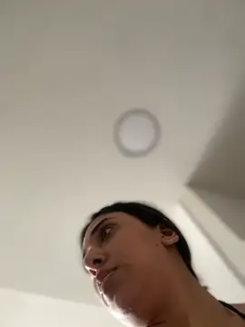 kiaraglam2's Live XXX Chat