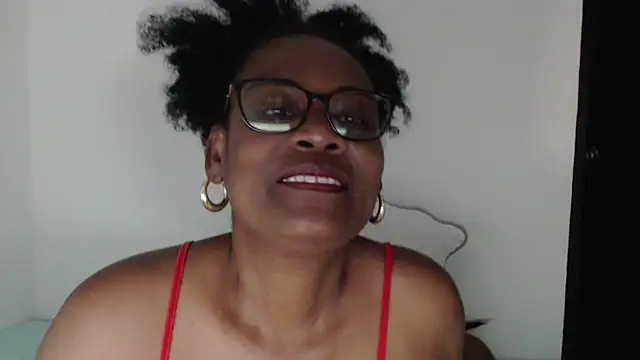 dana-black: απευθείας συνομιλία ΧΧΧ