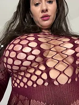 IrisBlues' Live XXX Chat