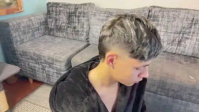 Andy_Belier23's Webcam Show