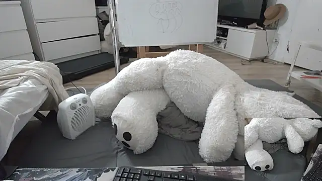 CeriseLapine 现场XXX聊天