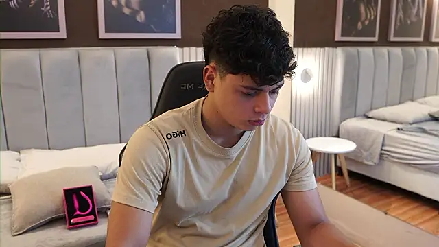 Ethan_occonor Live XXX-Chat