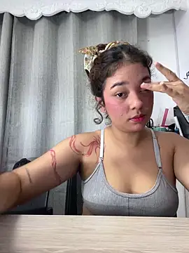 lana_rousse01 现场XXX聊天