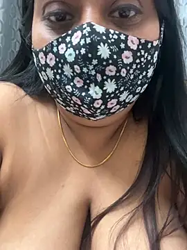 MarathiMILFのライブXXXチャット