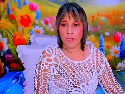 Chat +18 de indianroxy ao vivo