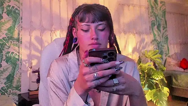 Živý XXX chat _sharlotte777