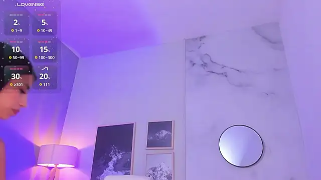 Tiffany_Low's Live XXX Chat