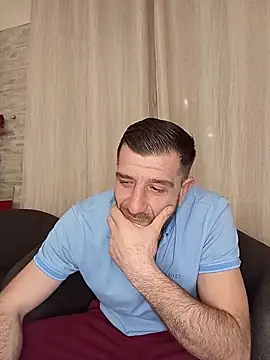 Alexdaniel89's Live XXX Chat