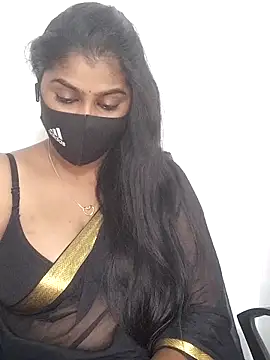 Chat +18 de Tamil_Azhaghi ao vivo