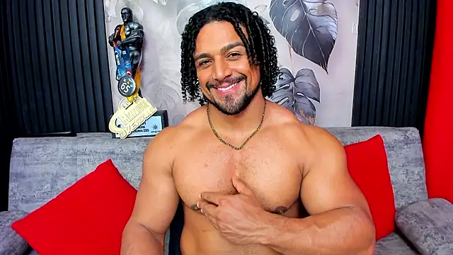 MikeEstevess' Webcam Show