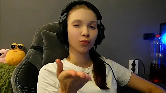 Softixq's Live XXX Chat