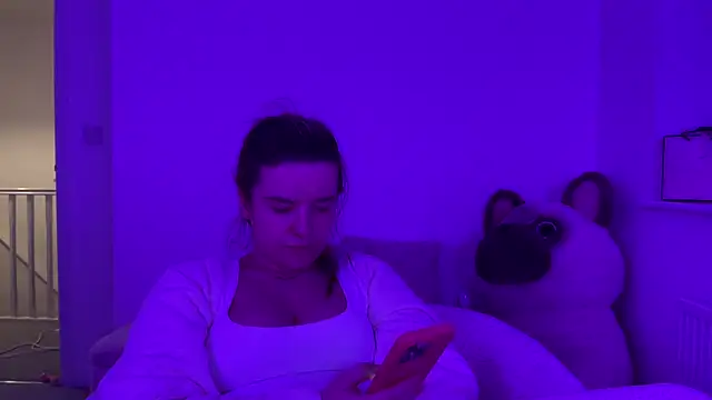 Онлайн чат XXX maisiesmithx