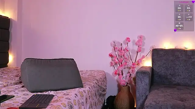 Онлайн чат XXX kathieandpovcock1