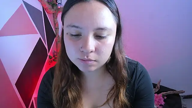 little_emma0 现场XXX聊天