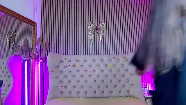 Chat XXX en directo de PlayfulShow