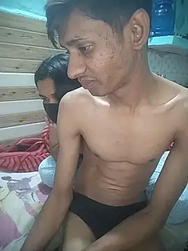 xoupleaura – Naživo XXX chat