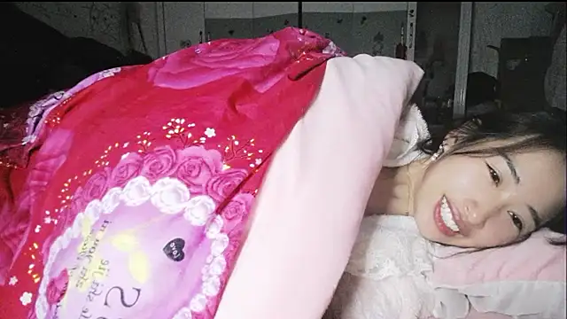 hebe-02's Live XXX Chat