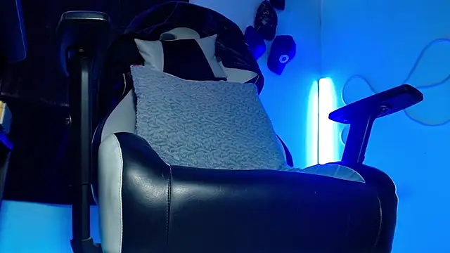 sebastian_horny Pertunjukan Webcam