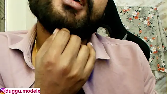 Show modela Jenni11Live na web-kameri