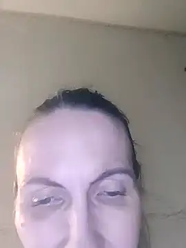 Evelina_cute élő XXX-chatje