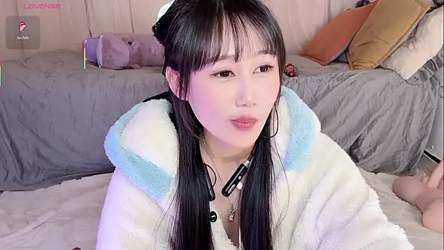 BoxedGyre-'s Live XXX Chat