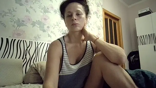 LindaStarS Adlı Modelin Canlı XXX Sohbeti