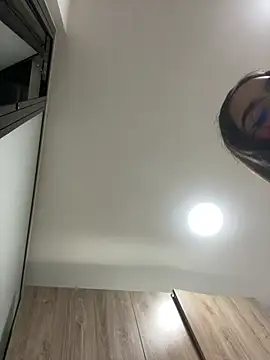 Živý XXX chat eimi_rosse18