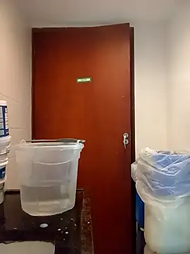 TomaJek55's Live XXX Chat