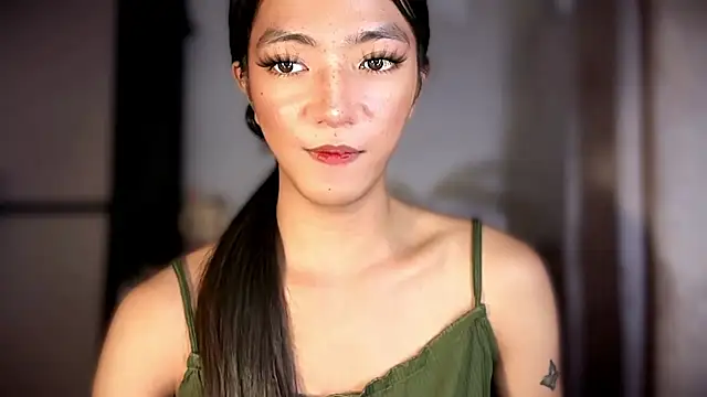 slimladyxoxo's Webcam Show