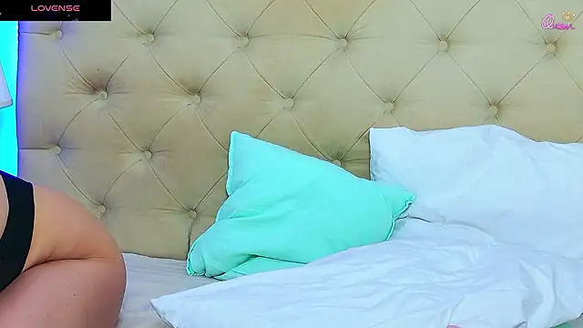 دردشة DaliyaArabian الجنسية المباشرة