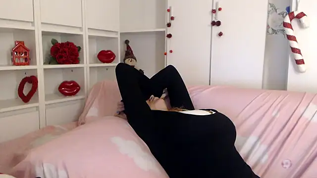 Živý XXX chat _karolynesyera_