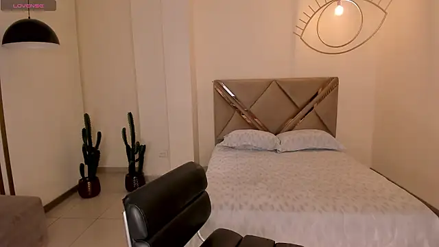 SunnyRivers Live XXX-Chat