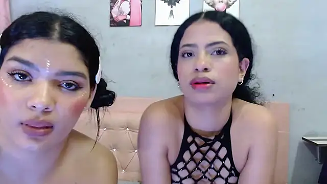 Adut_Akech's Live XXX Chat