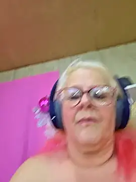 Chat XXX ao vivo de davisdesires@xh