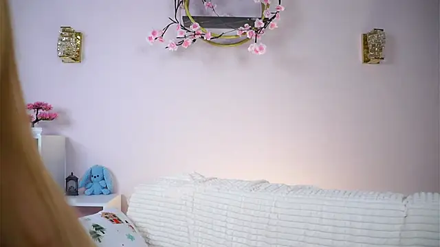 Онлайн чат XXX SunnivaCovil